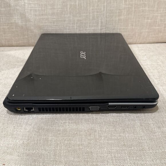 Acer Aspire E1-531 Intel 1000M 4GB 120GB SSD Linux Mint XFCE – Good Battery - Picture 11 of 15